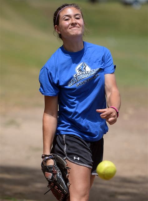 College Softball Cassandra Williams Helping Lead Cal State San
