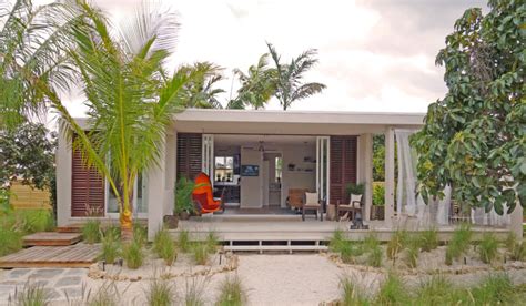 Cubiccos Hurricane Proof Modular Homes Break Into Miamis