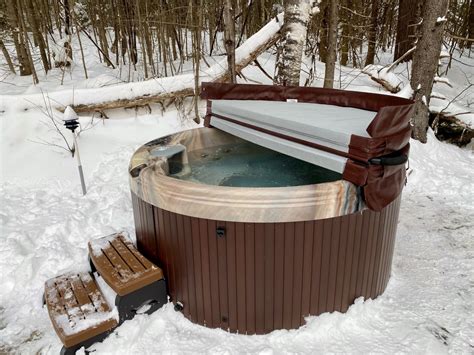 Denali Hot Tub Vermont Romantic Retreat And Little Loft Guide