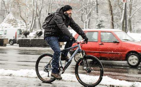 7 Best Tips For Cycling In The Winter Minivan Momma