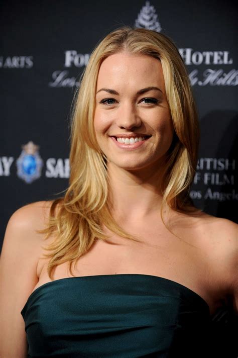 Yvonne strahovski news, gossip, photos of yvonne strahovski, biography, yvonne strahovski yvonne strahovski is a 38 year old australian actress. Yvonne Strahovski summary | Film Actresses