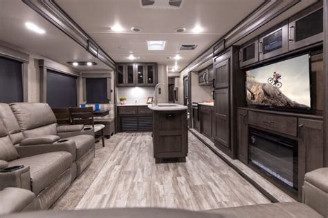 10 Best Travel Trailers With Outdoor Kitchens Rvblogger