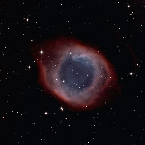 The Helix Nebula Ngc 7293 In Aquarius See The Glory
