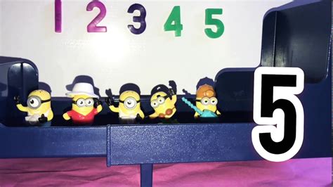 5 Little Minions Jumping On The Bed5 Little Monkeys Jumping On The Bed