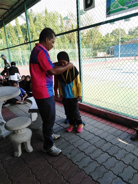 Nur alya damia binti mat khusniza. SK TUNKU ABDUL MALIK, KULIM : KEJOHANAN TENIS MSSDKBB 2019