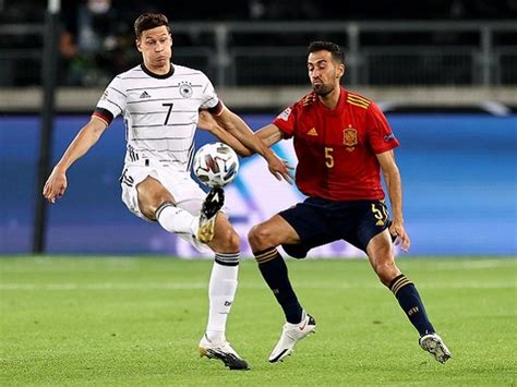 Pertandingan spanyol vs swedia dini hari nanti terbilang laga ulang yang terjadi saat babak kualifikasi uefa euro 2020 lalu. UEFA Nations League 2020/2021: Prediksi Line-up Spanyol vs ...