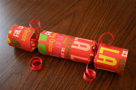 What do snowmen have for breakfast? Christmas Crackers With Crowns - List Owel Food Fair