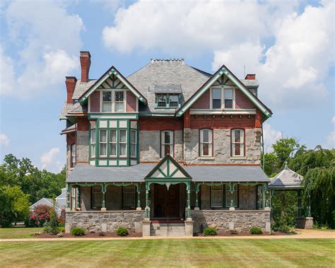 The 10 Most Beautiful Historic Homes on the Market in 2015