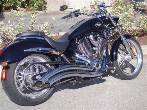Feel the drive with experts! 2008 Victory Vegas Jackpot - Moto.ZombDrive.COM