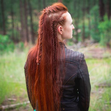 The female hairstyles drawing for consistently is a polish of twists, a reasonable geometry of the lines and simple carelessness, giving the picture of a lively coquetry. Octavia's Warrior Hair. Check out the full tutorial at ...
