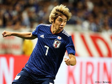 Jun 02, 2021 · 日本代表の方が顔のバリエーションも豊富だし 歴代イケメン選手も多いよ 韓国代表でイケメン選手の印象なんてないし サッカーは整形が難しい(ヘディングとかするし)競技だから割と何処の国もその国の平均顔が分かるよね MF伊東純也は「サッカー界の手越祐也!」イケメンぞろい ...