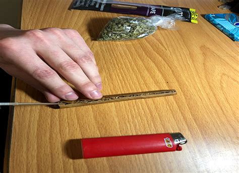 How To Roll A Blunt