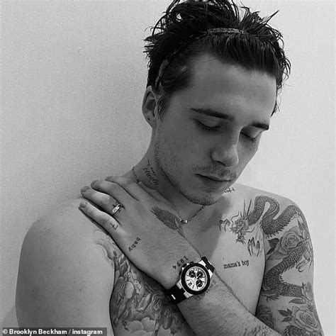 634 x 1024 jpeg 78 кб. Brooklyn Beckham unveils new tattoo tribute to fiancée ...