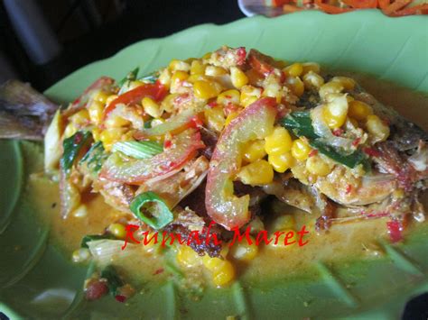 22 resep kue kering modern dan tradisional yang praktis dan mudah dibuat untuk pemula; Resep Masak Sehari-hari: Resep Ikan Ekor Kuning Acar Jagung