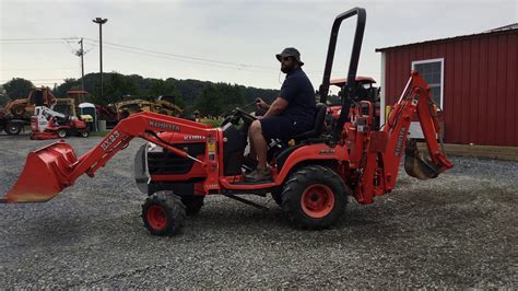 Kubota Bx23 Compact Tractor Loader Backhoe Youtube