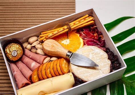 Where To Order Grazing Boxes With Cheese Cold Cuts