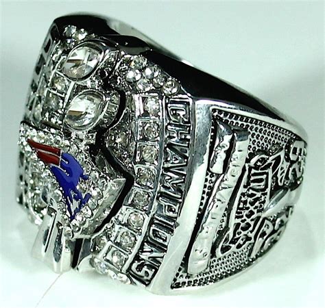Последние твиты от tom brady (@tombrady). Tom Brady New England Patriots High Quality Replica 2003 ...