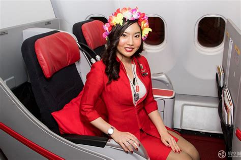 Emirates will be recruiting cabin crew 'soon'. 【Malaysia】 AirAsia cabin crew / エアアジア 客室乗務員 【マレーシア ...