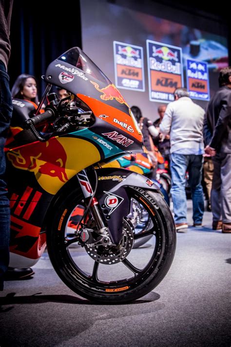 Binder comes to red bull ktm for his first season in motogp having finished second in the moto2 world championship in 2019 with tech3. Red Bull KTM Factory Racing MotoGP Team Presentation 2019