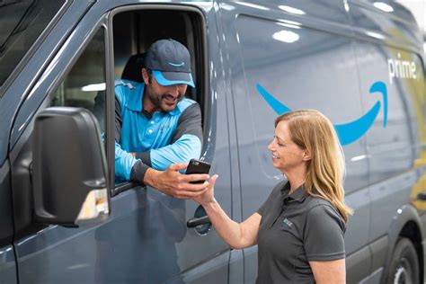 Amazons Delivery Van Network Is A Direct Challenge To Ups Fedex And