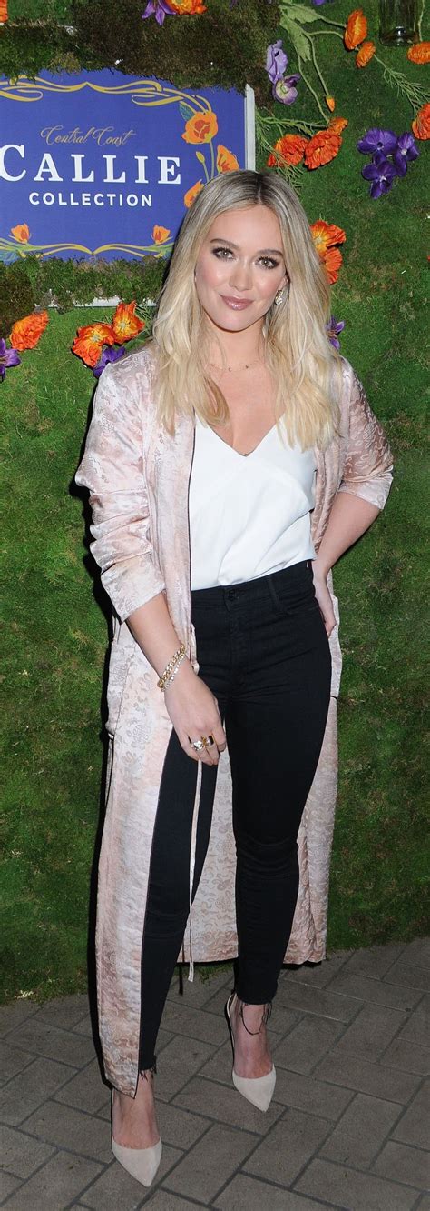 Herzlichen glückwunsch, hilary duff (gossip girl, lizzie mcguire,.) feiert heute ihren 32. Pin by FanGirl Laura on Hilary Duff | Fashion, Lace skirt ...