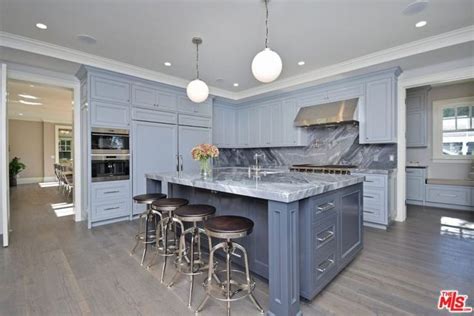 Buy, sell, and rent smarter with kyle richards at compass. Home Stratosphere - Home Décor & Interior Design Blog ...