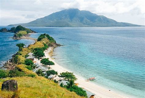 Discover These 12 Stunning Destinations In The Visayas