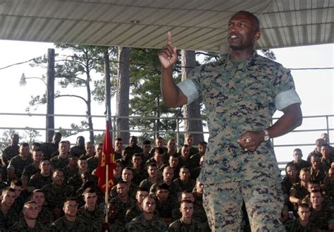 Sgt Maj Estrada Visits Returning Warriors 2nd Marine Division