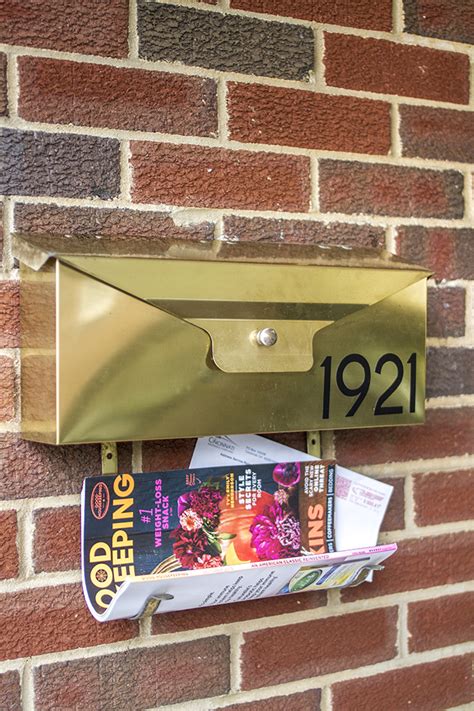 Place your mailbox 6 to 8 inches back from the curb. 10 Creative And Eye-Catching DIY House Number Ideas ...