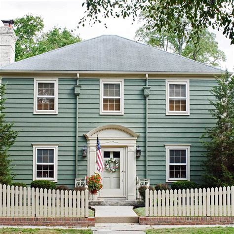 25 Inspiring Exterior House Paint Color Ideas Olive Green House Paint