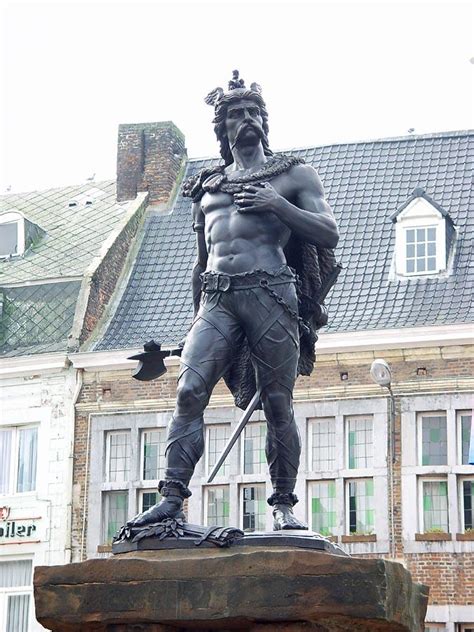 Sehenswürdigkeit f (genitive sehenswürdigkeit, plural sehenswürdigkeiten). Tongeren