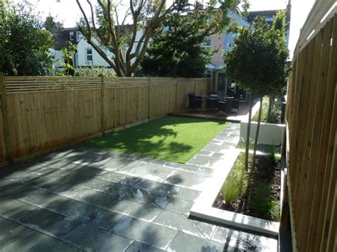 Achievable ideas and free inspirational design concepts and images for small and large gardens. Long Narrow Garden Designs Ideas UK - YouTube