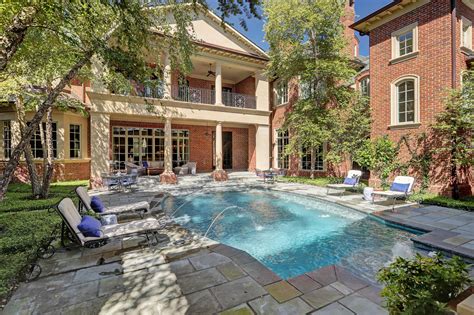 Regal River Oaks Mansion Hits The Market With A Million Asking