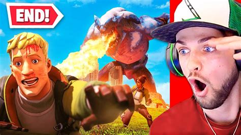 Reacting To The End Of Fortnite Chapter 2 Youtube