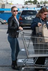 Hayden Panettiere In Tight Jeans Leaving Whole Foods In Hollywood Hawtcelebs