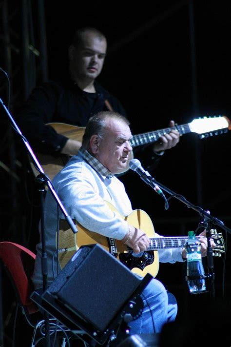 Je jednou z nejvýznamnějších osobností české country, folku a trampské písně. František Nedvěd fotka