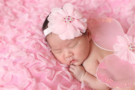 11 Of The Cutest Flower Names For Baby Girls