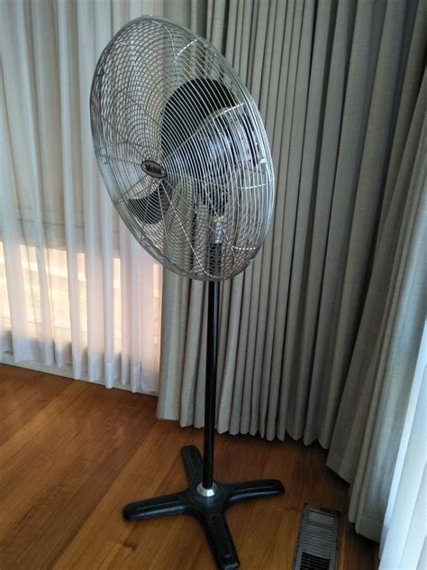 Mistral Pedestal Fan 700mm Industrial Ebay