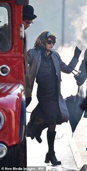 Cruella Emma Stone Coat Ubicaciondepersonas Cdmx Gob Mx