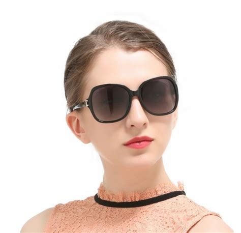 Shop stylish frames that boast 100% uv protection, organized by choosing the perfect pair of sunglasses is a matter of style, affordability, and protection. Oversized Women's Sunglasses - TopSunglasses.net