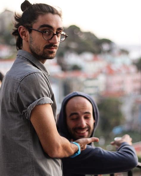 Get all the lyrics to songs by diego martins (ator) and join the genius community of music scholars to learn the meaning behind the lyrics. Depois de agressão brutal, ator Diogo Fialho submetido a ...