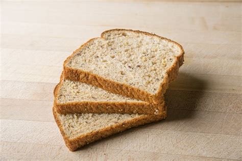 Get full nutrition facts and other common serving sizes of whole wheat bread including 1 cubic inch and 1 thin slice, crust not eaten. Brands of Low-Carb, Whole-Grain Bread | LIVESTRONG.COM