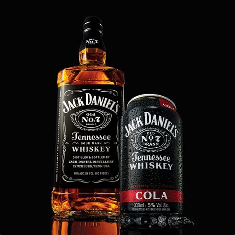 Jack Daniels Lan A Dois Sabores De Drinks Em Lata Feitos Com O Aut Ntico Tennessee Whiskey
