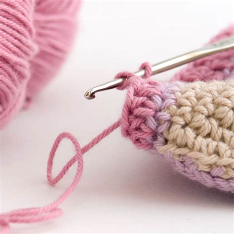 how to crochet for beginners learn to crochet the easy way