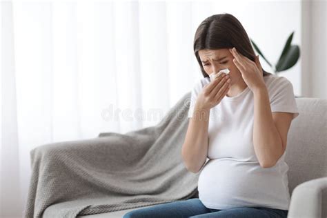 Pregnancy Illness Sick Young Pregnant Woman Feeling Unwell At Home Stock Image Image Of Fever