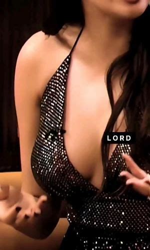 Janhvi Kapoor Boobs Jiggle Hd Porn Pics