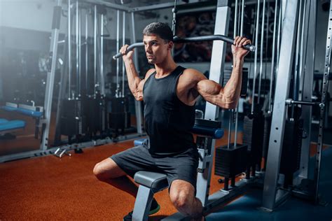 Should You Use Exercise Machines? - Online Fitness Coach