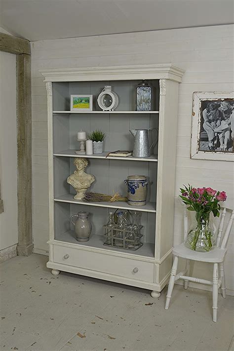 Browse our shabby chic bookcase section and find out about our retro decoration style storage furniture and its charming cosy style. 25+ bästa Shabby chic bookcase idéerna på Pinterest ...