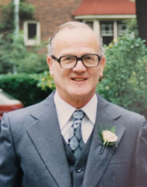 Roger Robert Newman Obituary - Aurora, ON