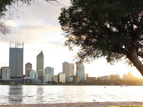 Hi/low, realfeel®, precip, radar, & everything you need to be ready for the day, commute, and. Weather | PerthNow
